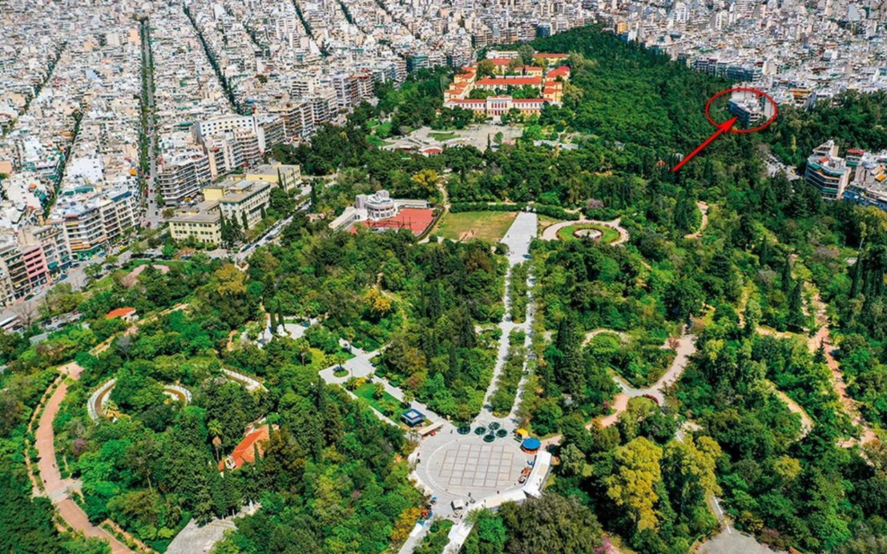 Fully Renovated, Family-Friendly Apartment, Next To A Huge Green Park, In Athens Center Exterior photo