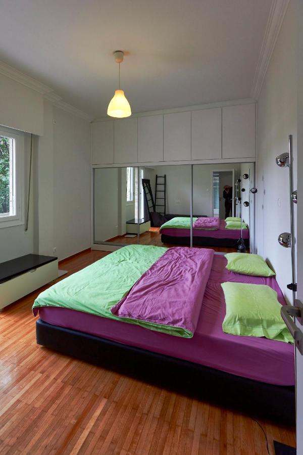 Fully Renovated, Family-Friendly Apartment, Next To A Huge Green Park, In Athens Center Exterior photo