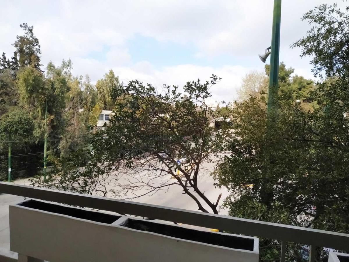 Fully Renovated, Family-Friendly Apartment, Next To A Huge Green Park, In Athens Center Exterior photo