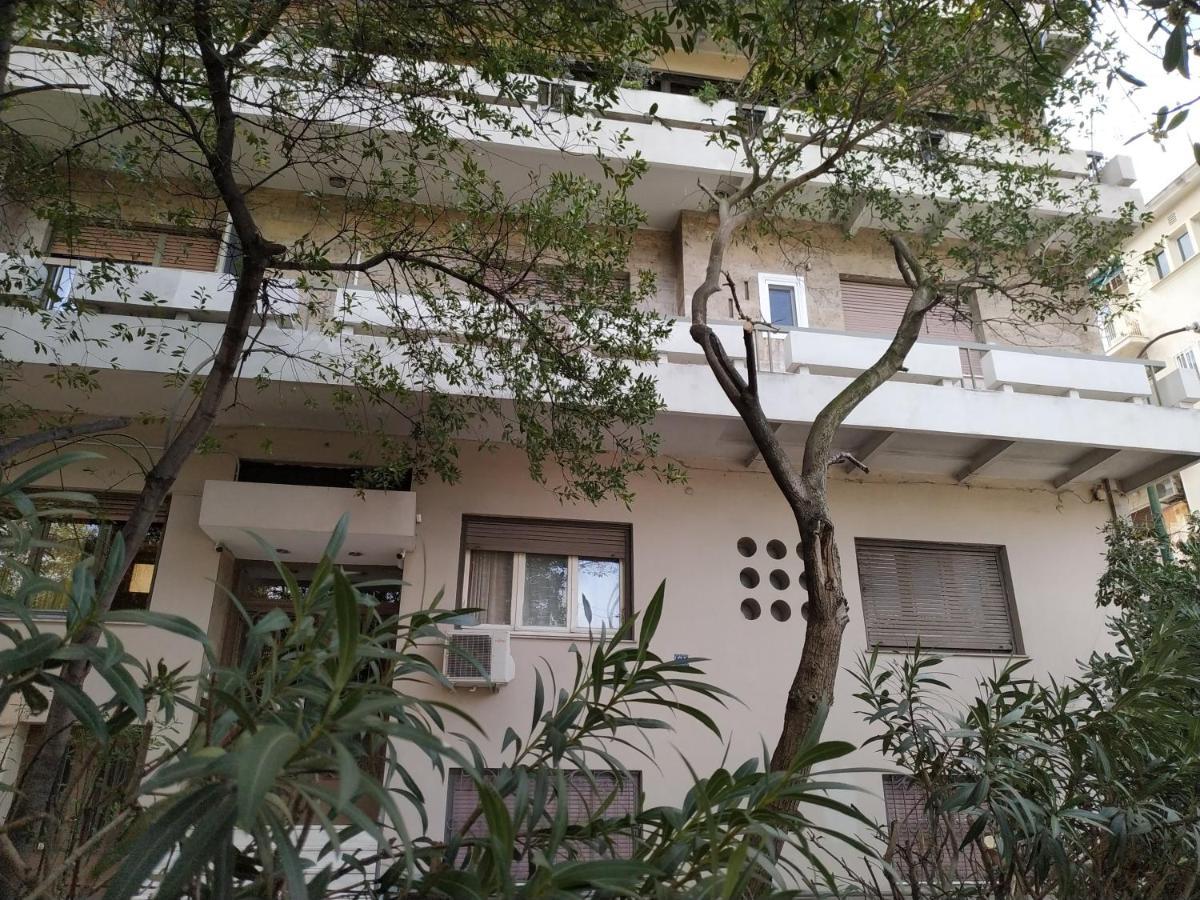 Fully Renovated, Family-Friendly Apartment, Next To A Huge Green Park, In Athens Center Exterior photo